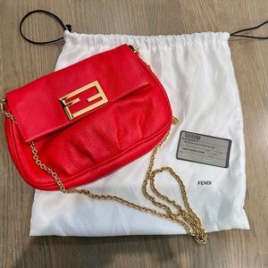 Fendi Pouch with chain